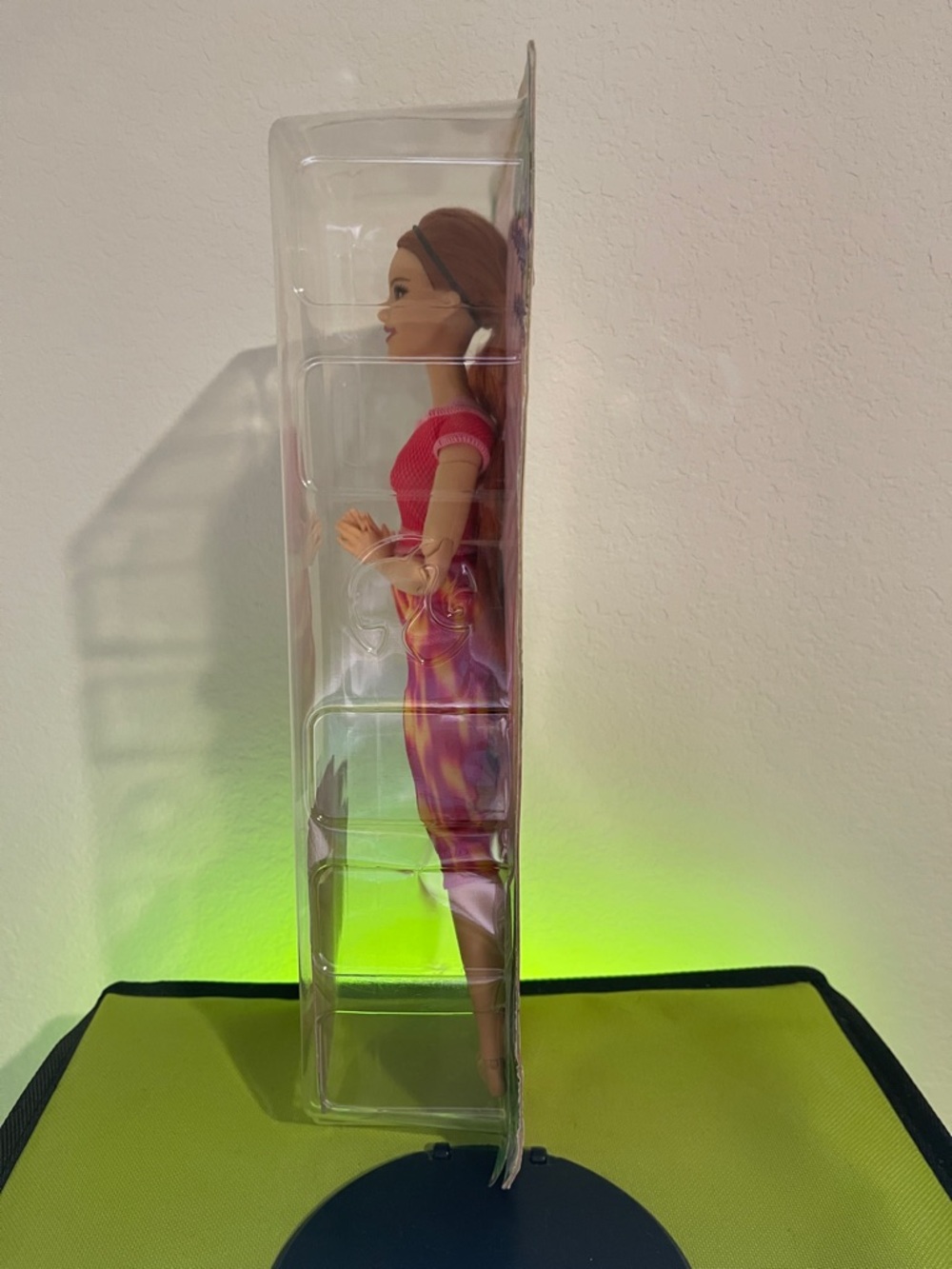 Barbie Doll Made To Move - Picture 4 of 14